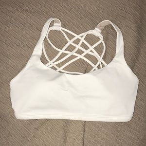 Lululemon Free To Be Wild Sports Bra size 4